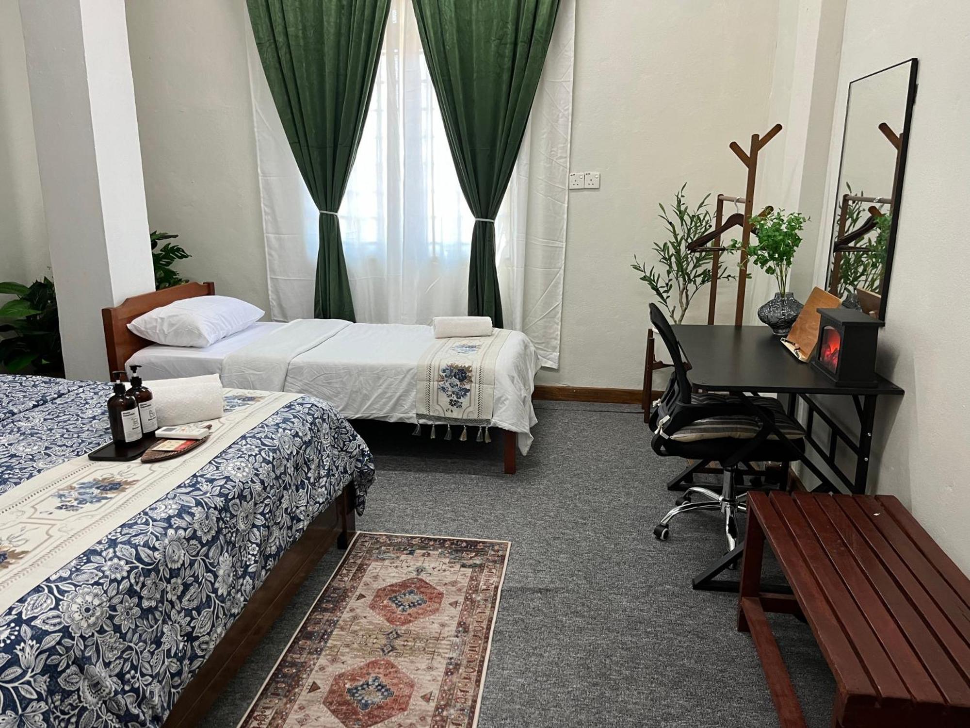 La Wood Homestay Near Kuala Besut Jetty Ngoại thất bức ảnh